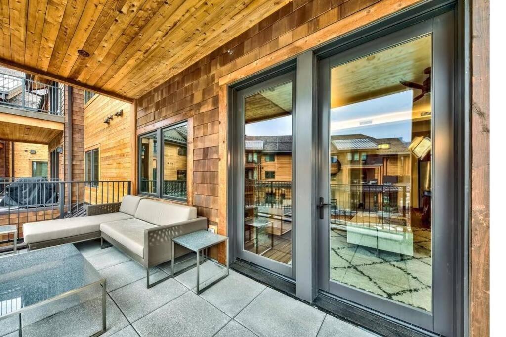 Ski In/Out - Zalanta - Great Location- 2 Hot Tubs - Heated Pool Саут-Лейк-Таго Екстер'єр фото